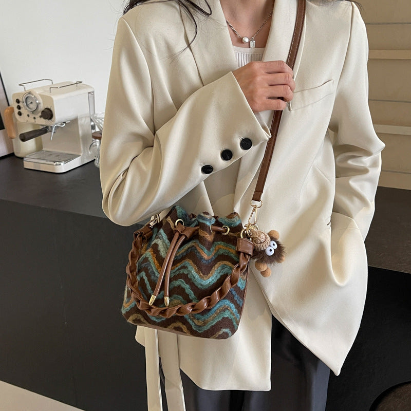Corrugated Shoulder Bag