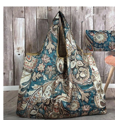 Foldable shopping bag