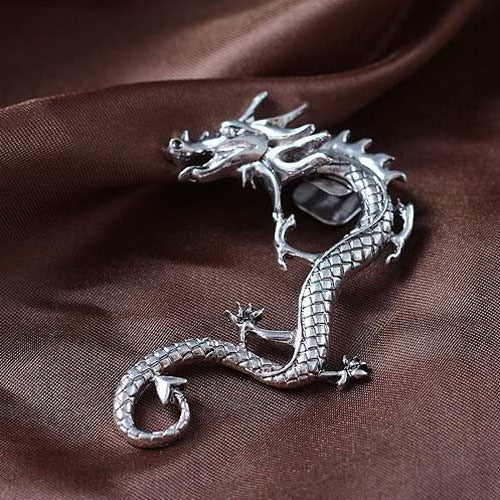 Women's European And American Retro Punk Wind Dragon Ear Clip