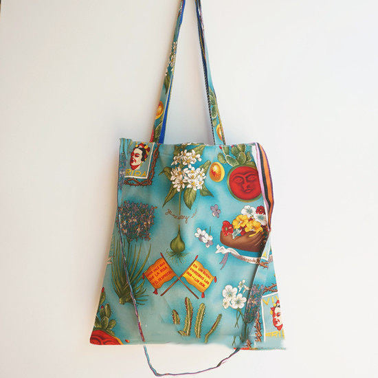 Retro canvas bag