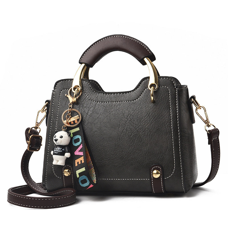 Portable Messenger Bag Small Retro Bag Wild