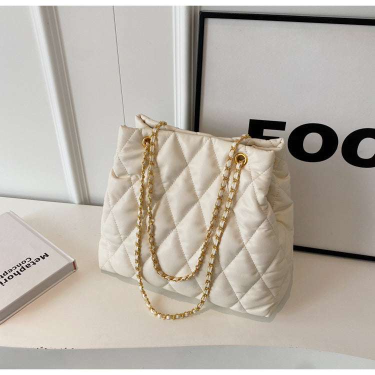 Trovya Texture Shoulder Bag