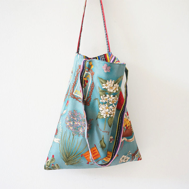 Retro canvas bag