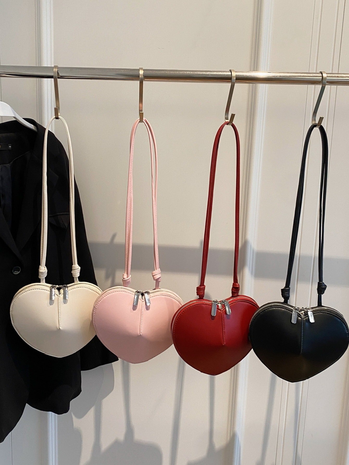 Love & Go Heart Bag