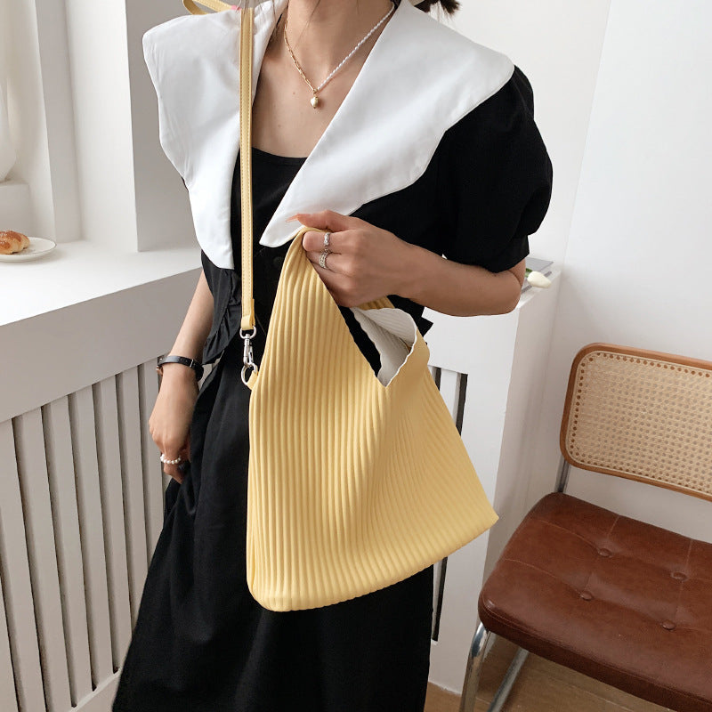 VivaStripe Women’s Messenger Bag