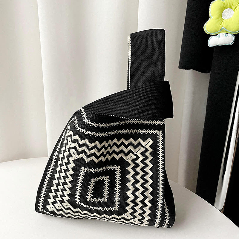 Special Knitted Shoulder Bag
