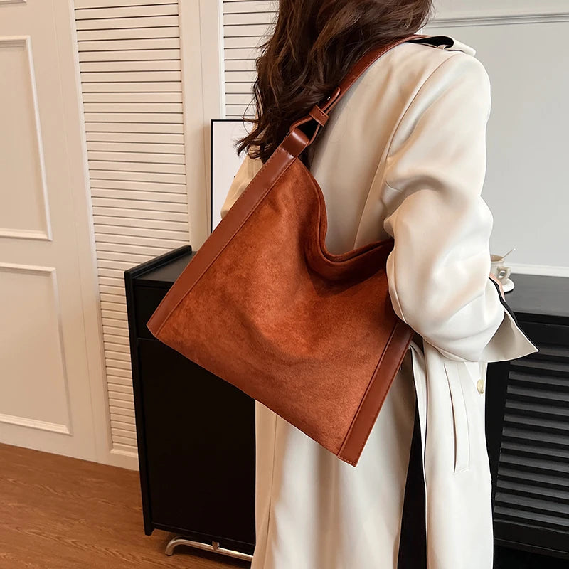 Winter Chic Leather Shoulder Bag