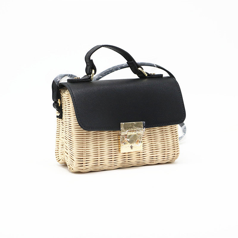 Flap woven crossbody bag portable beach bag