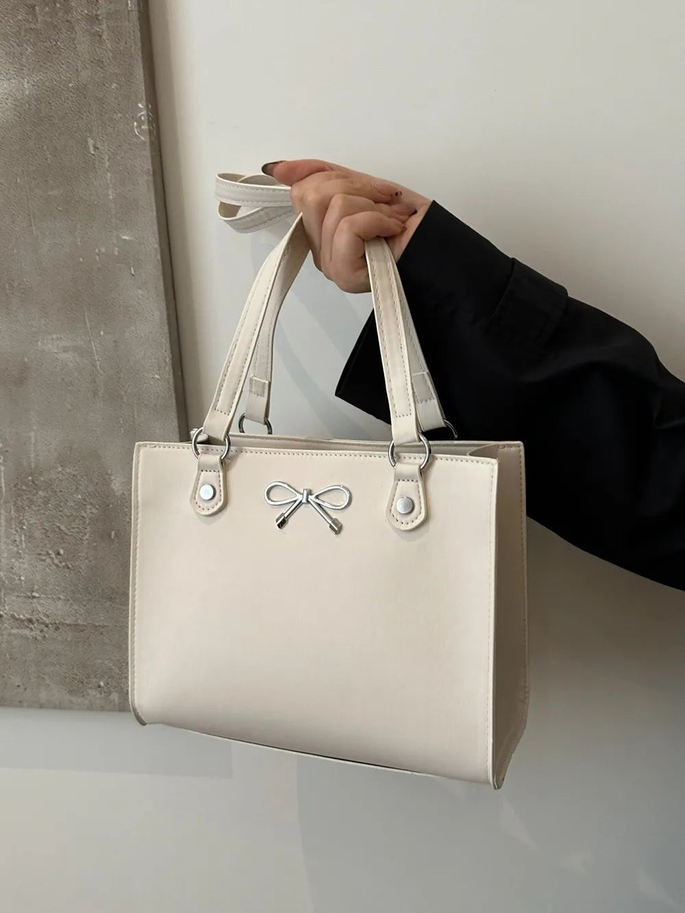 Charming Bow Leather Bag - BAGMODA