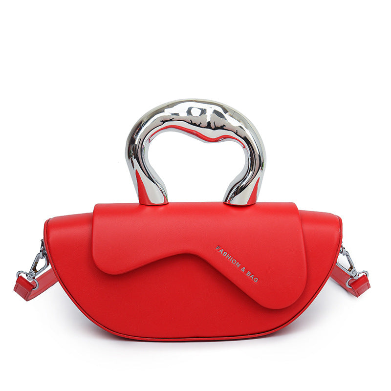 Chic Summer Sidekick Bag