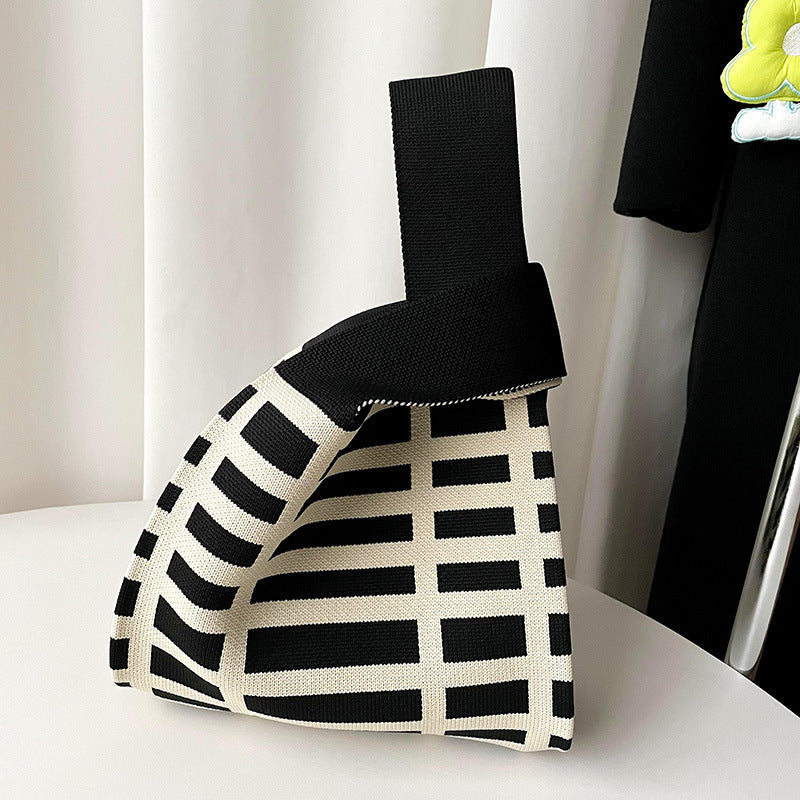 Special Knitted Shoulder Bag