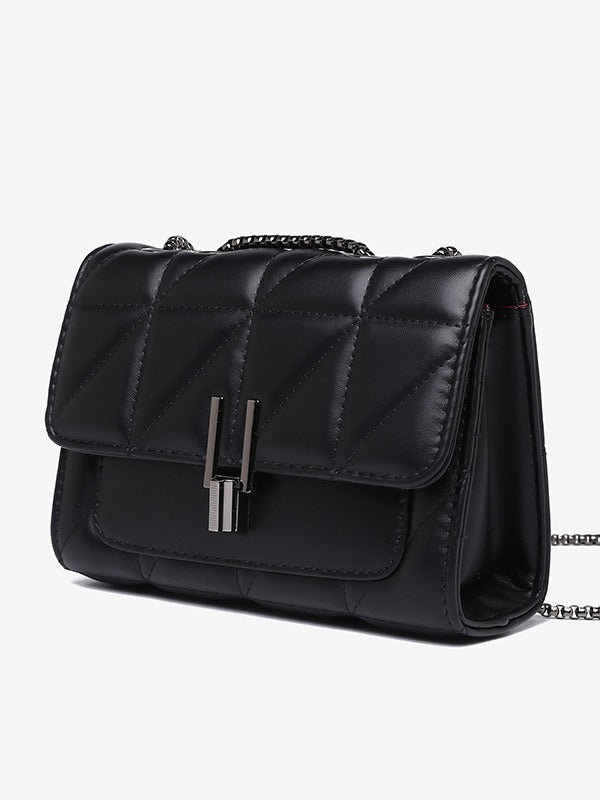 Gleam Luxe Chain Shoulder Bag