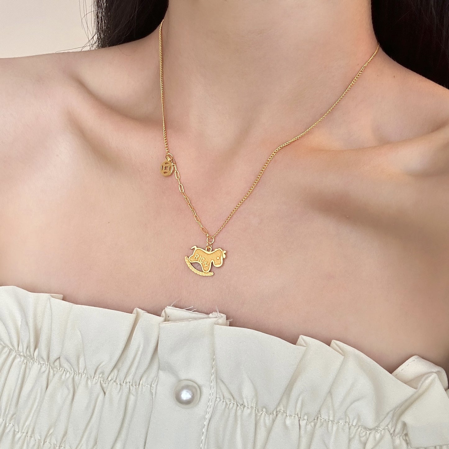 Lindo colgante de lujo asequible, diseño de moda y de interés especial.