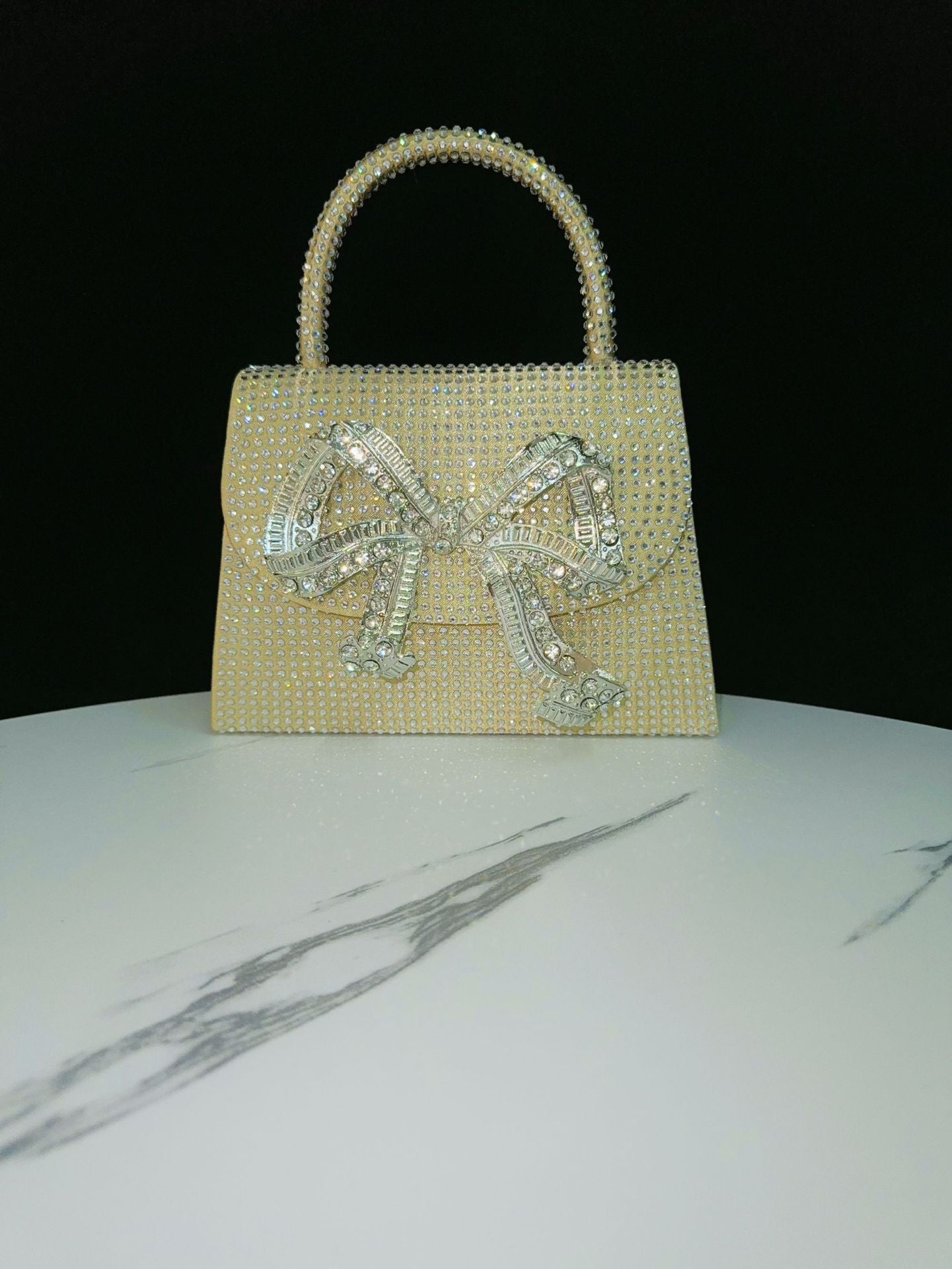 DivaGleam Banquet Bag