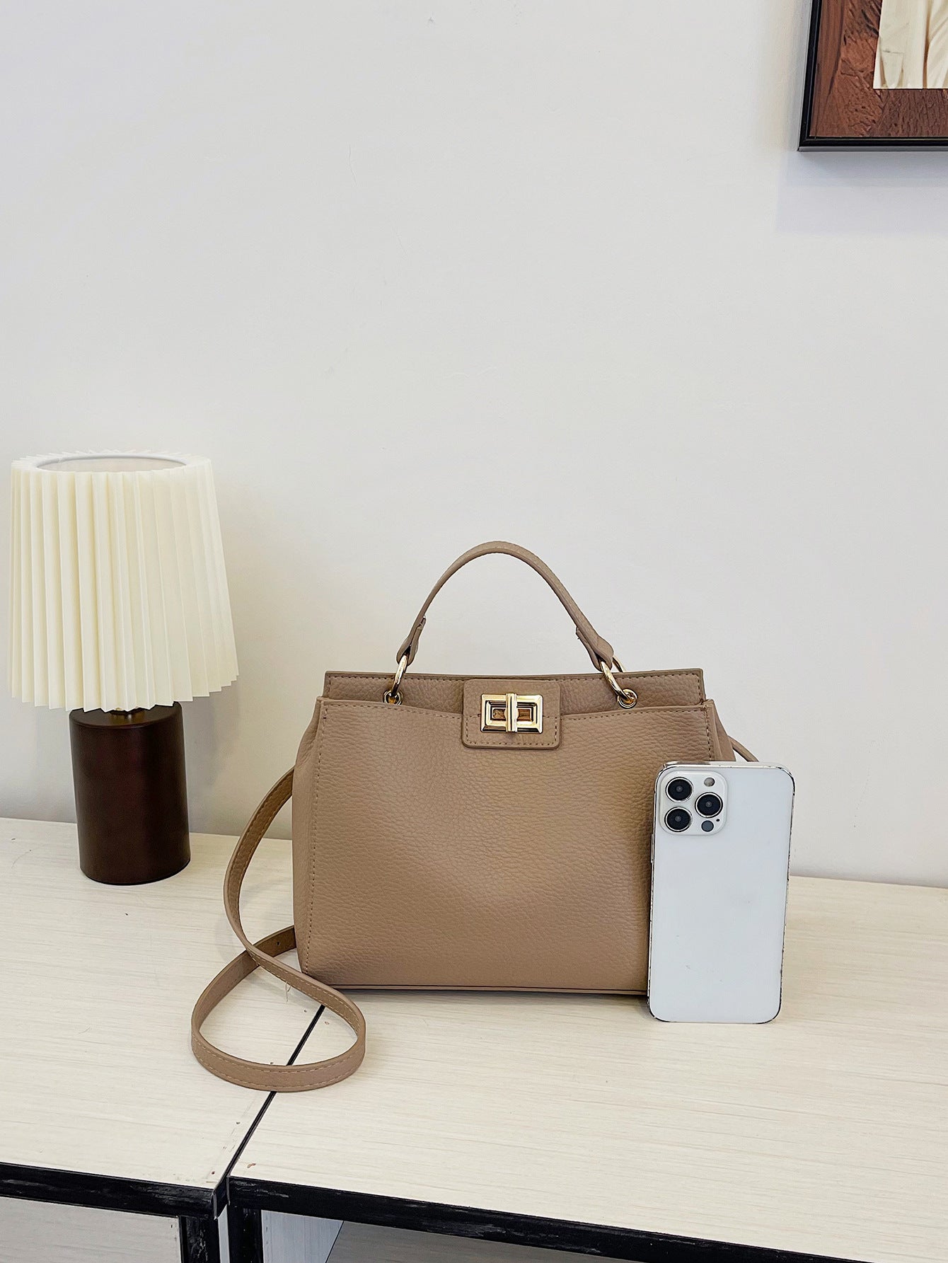 Women's Commuter Messenger Bag