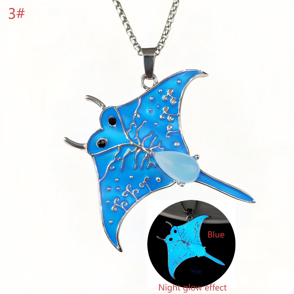 Ocean Wind Luminous Manta Ray Necklace Luminous Beach Accessories