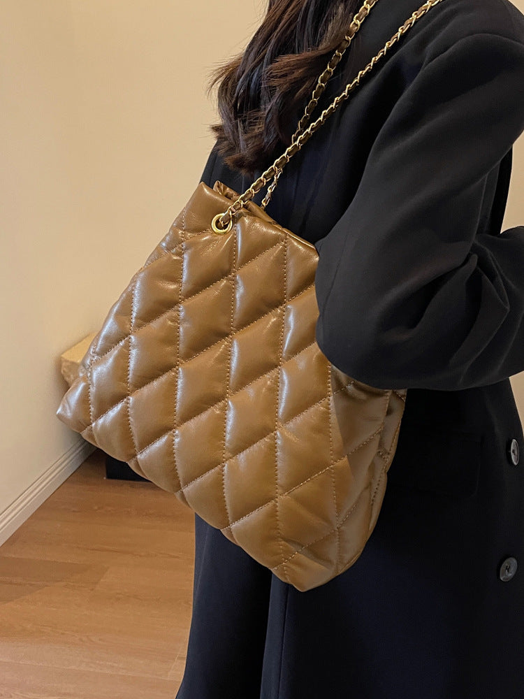 Trovya Texture Shoulder Bag
