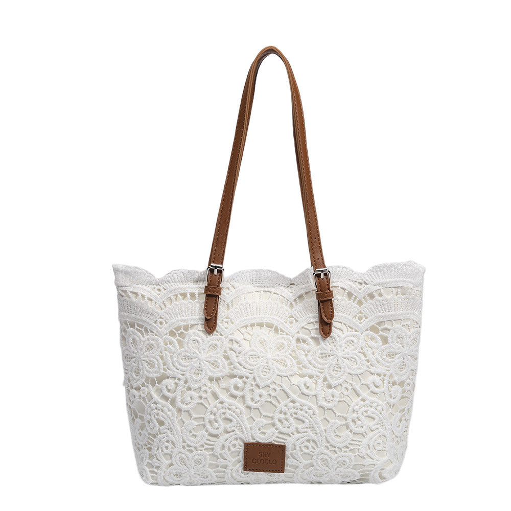 Spitzenhandtasche im Mori-Stil im westlichen Stil