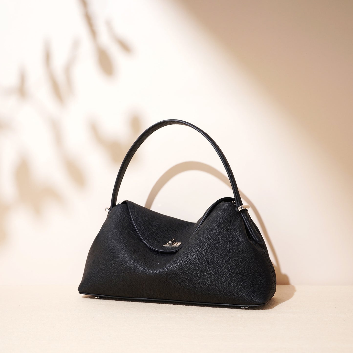 Bolso bandolera de piel de vaca