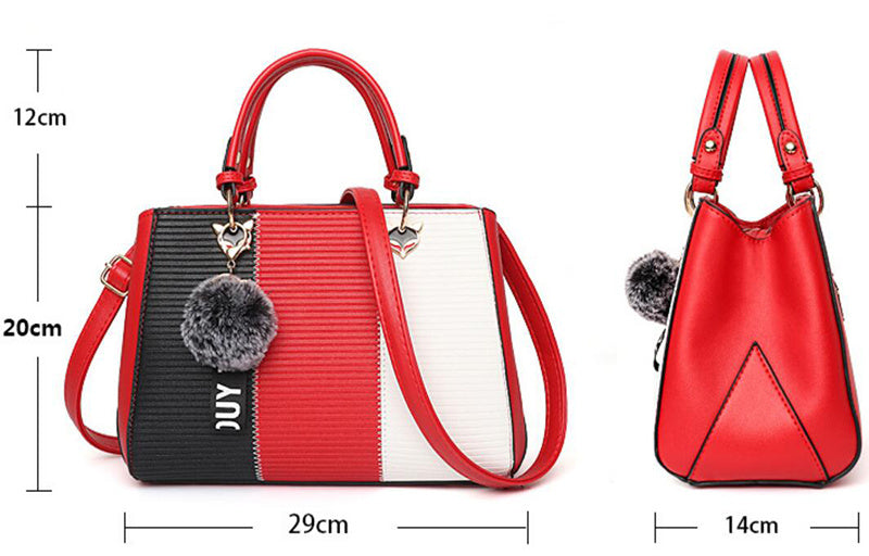 Bolso de hombro con adornos de bolas de pelo