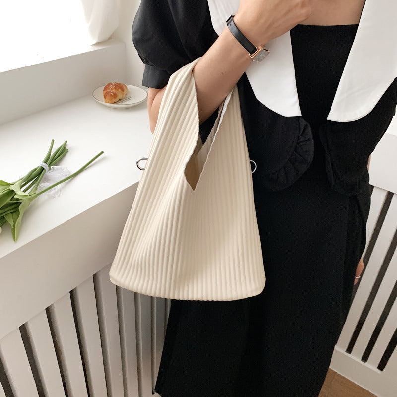 VivaStripe Women’s Messenger Bag