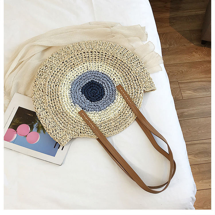 Bolso bandolera de playa redondo de paja tejida