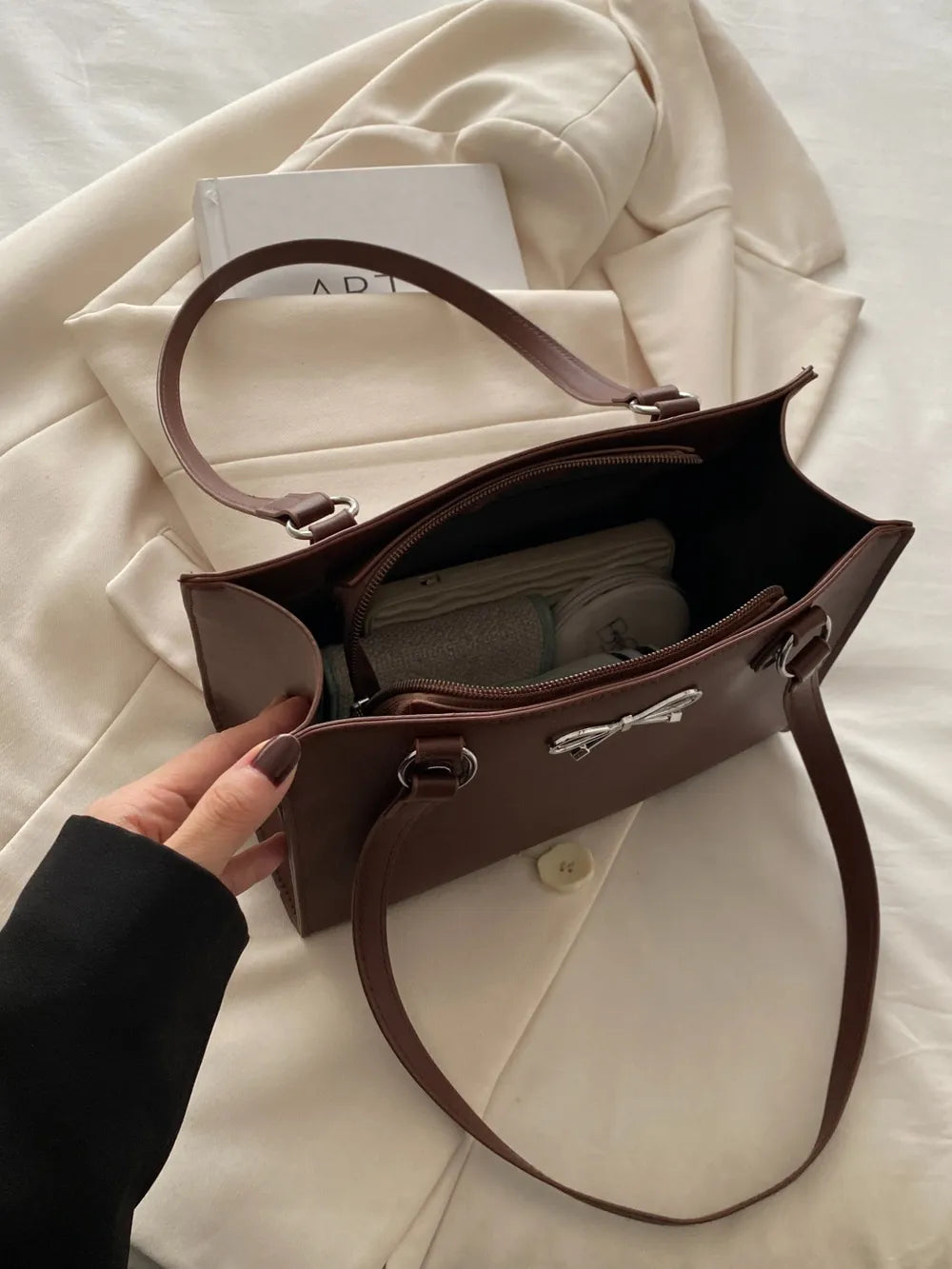 Charming Bow Leather Bag - BAGMODA