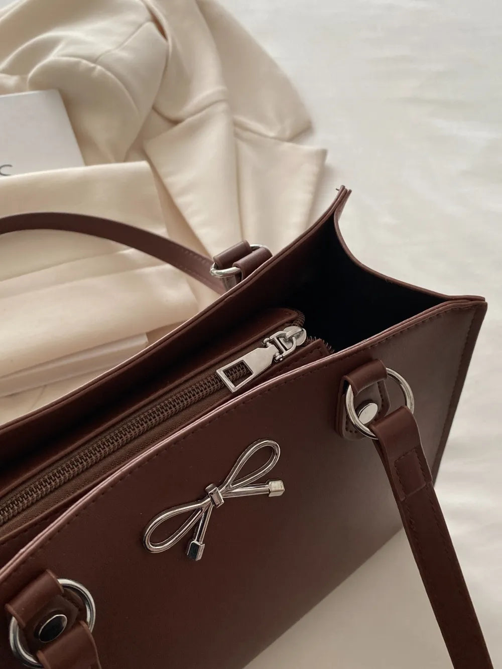 Charming Bow Leather Bag - BAGMODA