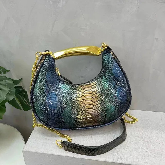 CrocRetro Winter Crossbody