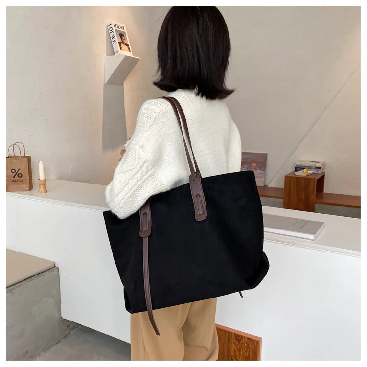Winter Chic Shoulder Tote