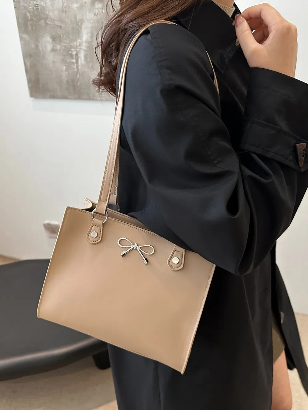 Charming Bow Leather Bag - BAGMODA