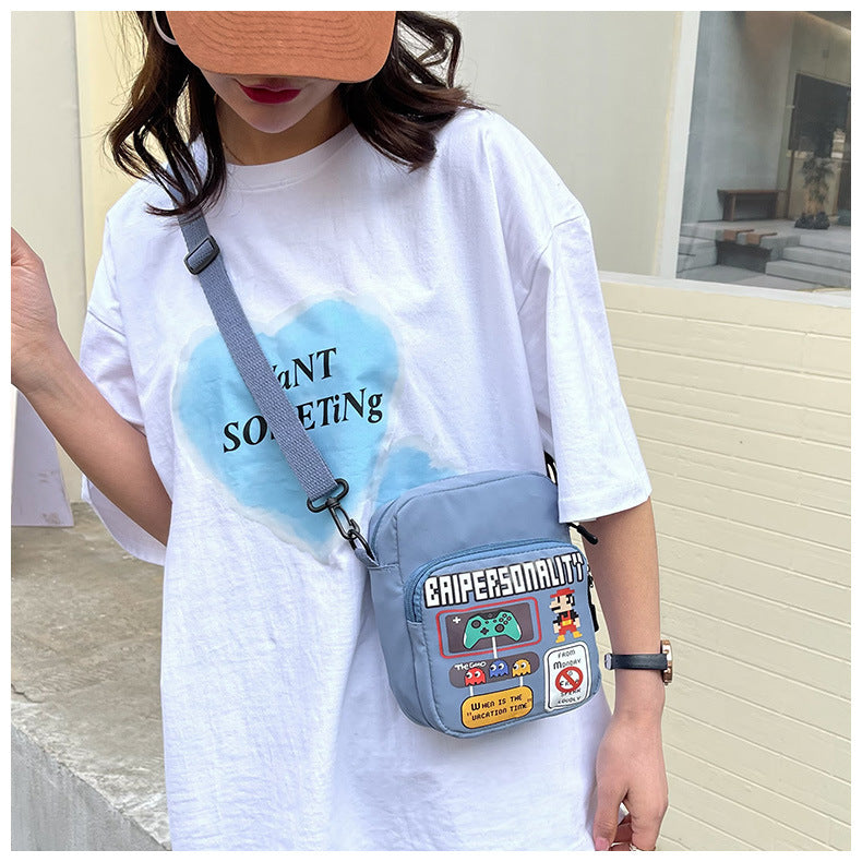 Bolso pequeño, nuevo y moderno, para teléfono móvil de chicas estudiantes, estilo japonés, pequeño, fresco, tipo mensajero, pan suave.