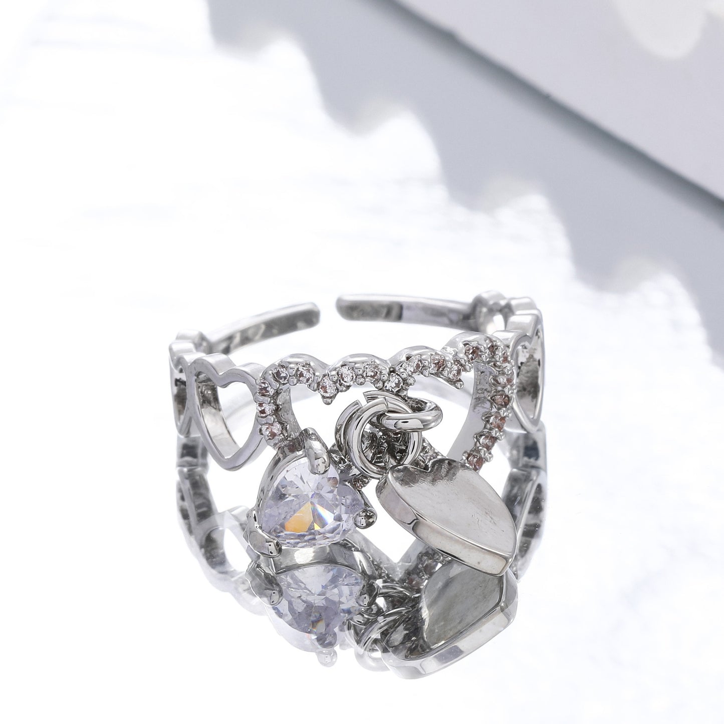 Exquisite Refined Grace Design Love Heart-shaped Diamond Shiny Open Ring