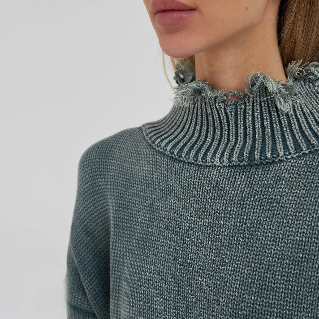Ins Trend Street Snap Knitwear Autumn And Winter Solid Color Simple Top Women