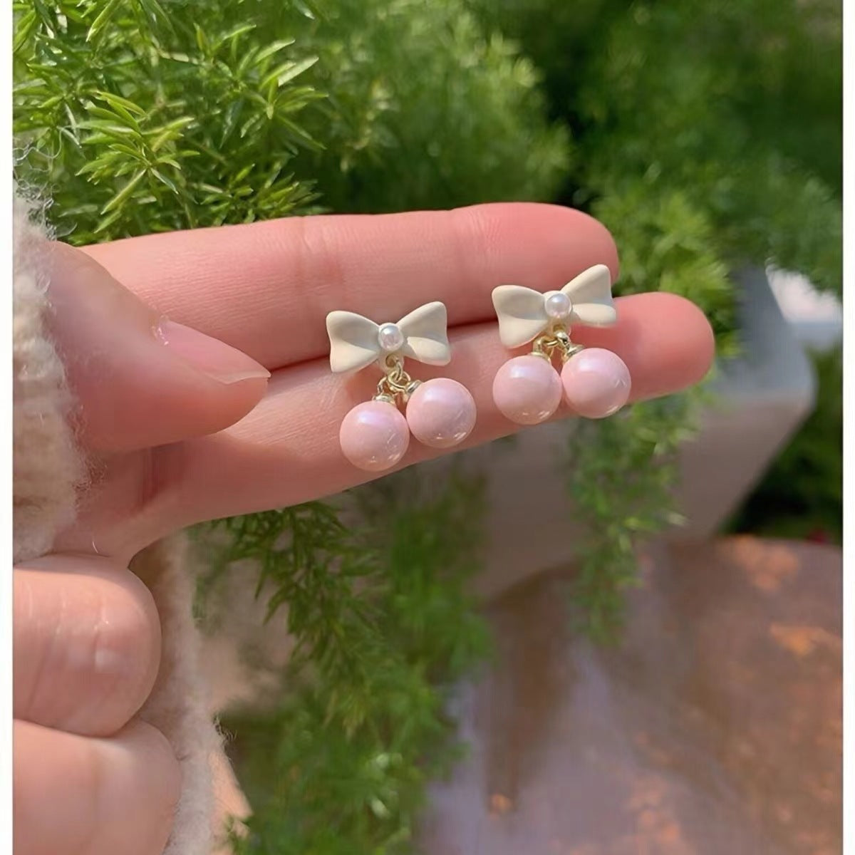 Fashion Women's Heart Pearl Bow Earrings