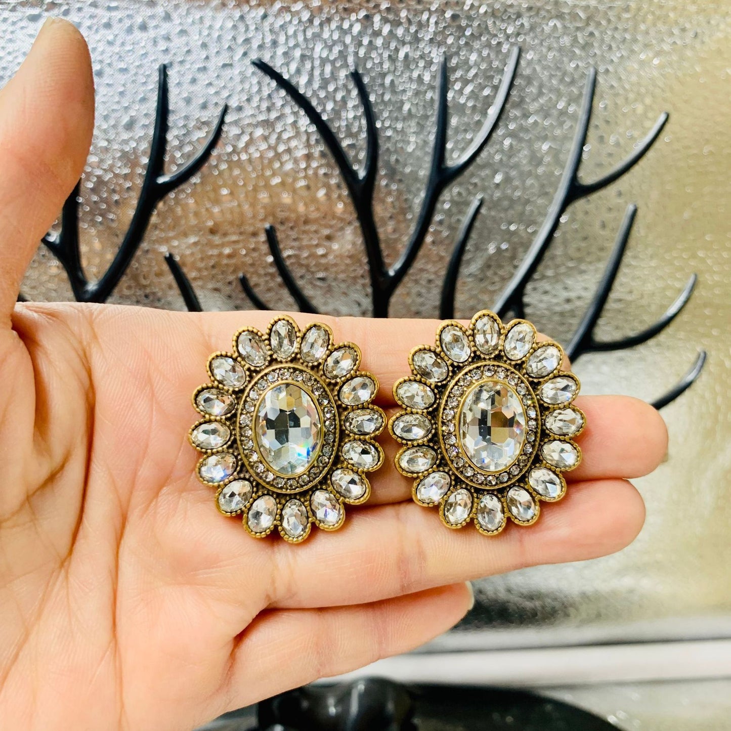 Western Retro Marking Full Inlaid Luxury High-profile Earrings