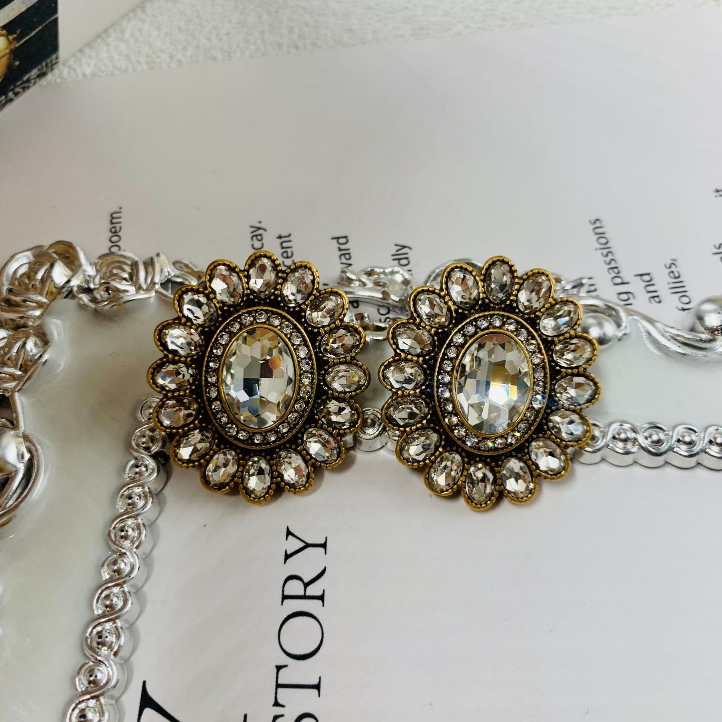 Western Retro Marking Full Inlaid Luxury High-profile Earrings