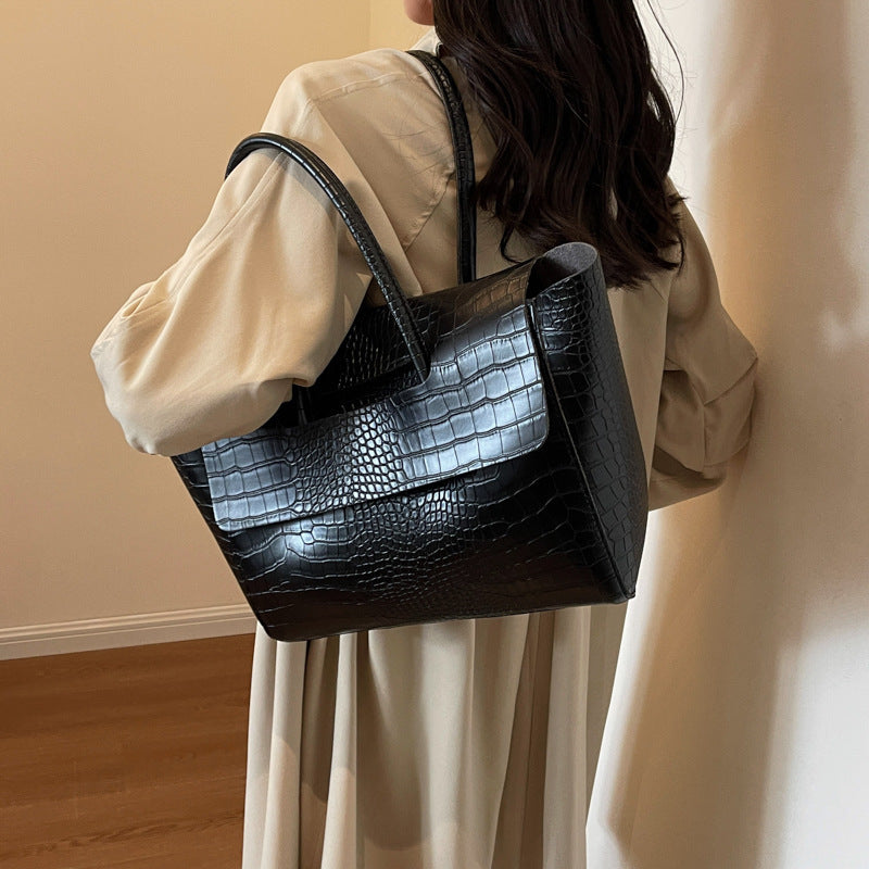 Sculpted Elegance Tote Bag