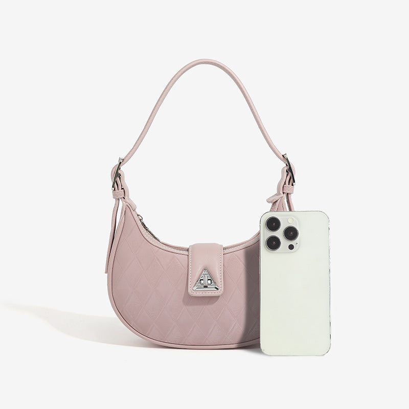 Contour Chic Saddle Bag