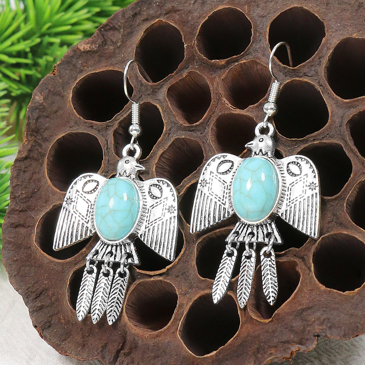 Women's Fashion Retro Exaggerated Temperamental Earrings