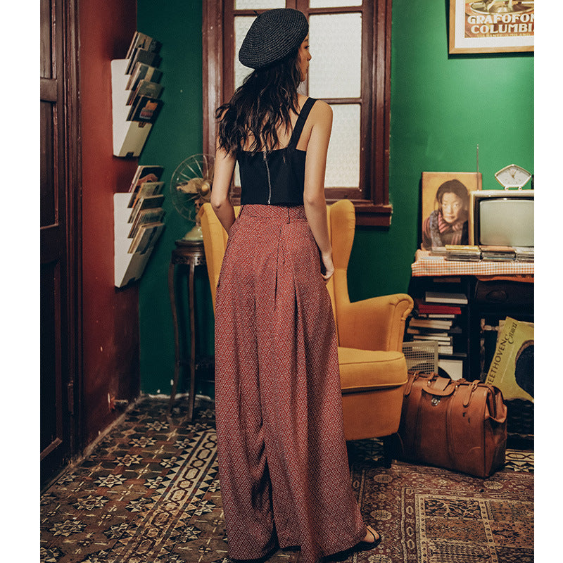 Women With Open Pants And Wide Legs