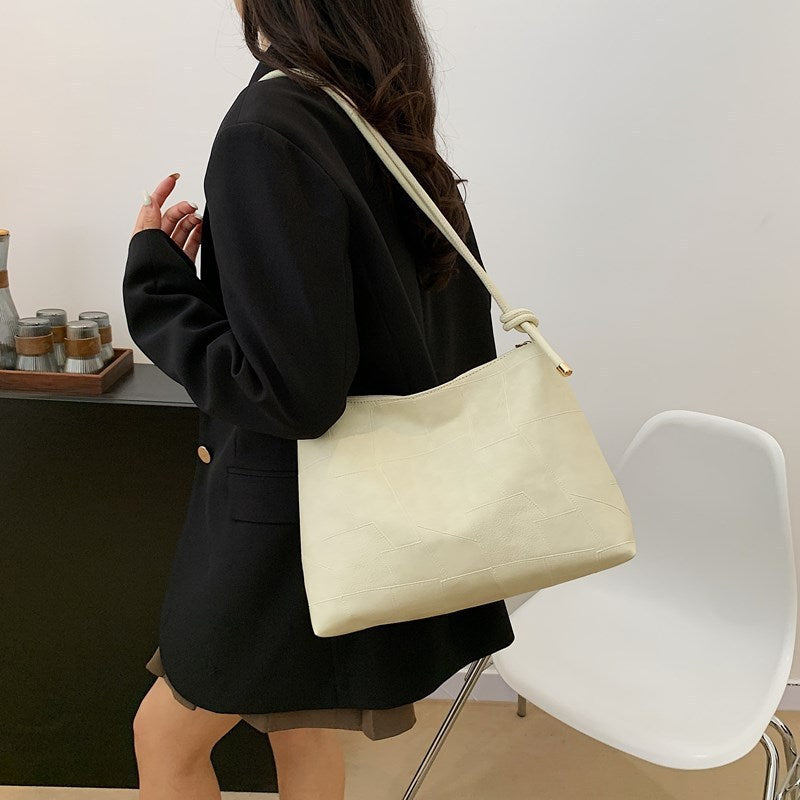 Modern Retro Day Tote