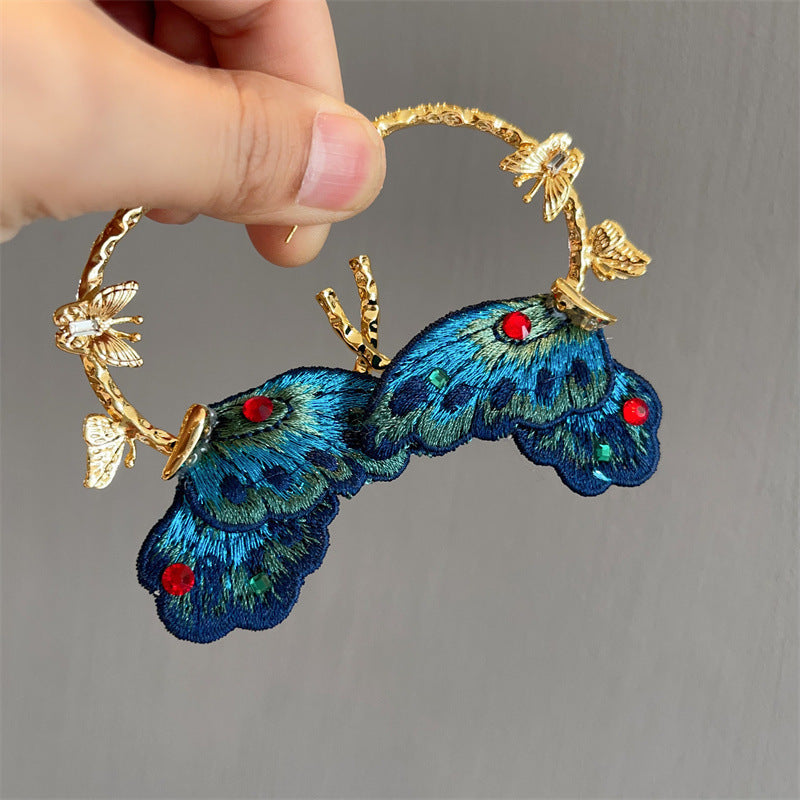 Flower Pattern Shell Tassel Round Earrings Light Luxury High Sense