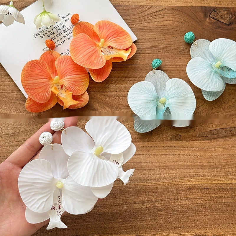 Women's Fashion Personality Elegant Flower Stud Earrings