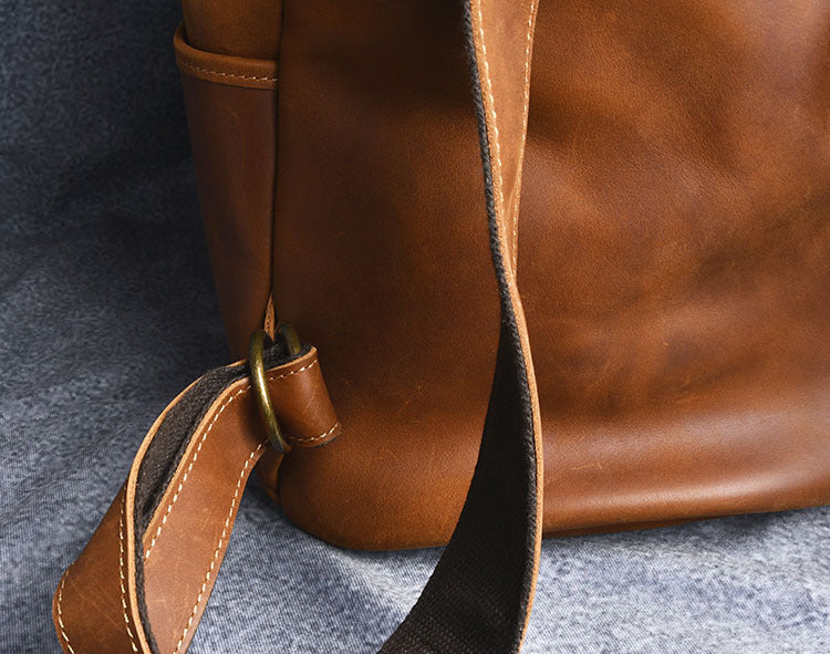 Vintage Horse Leather Hand-carrying Backpack
