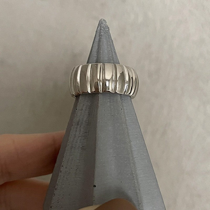 Female Retro Fashion Elegance Simple Ring