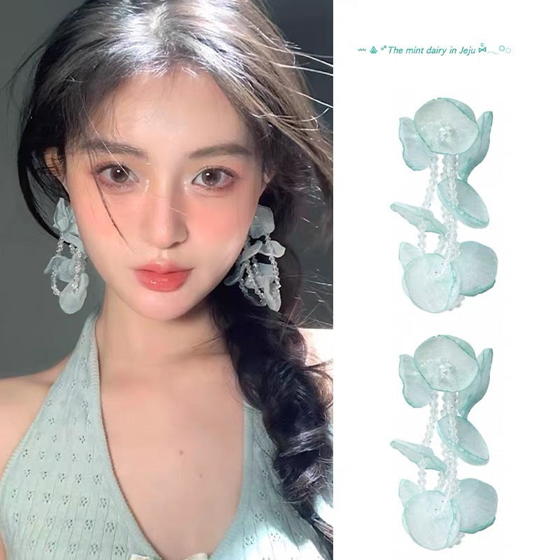 Flower Pattern Shell Tassel Round Earrings Light Luxury High Sense