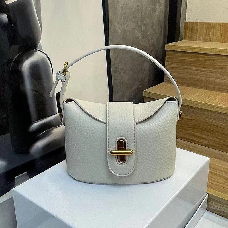 EaseLuxe Underarm Bag