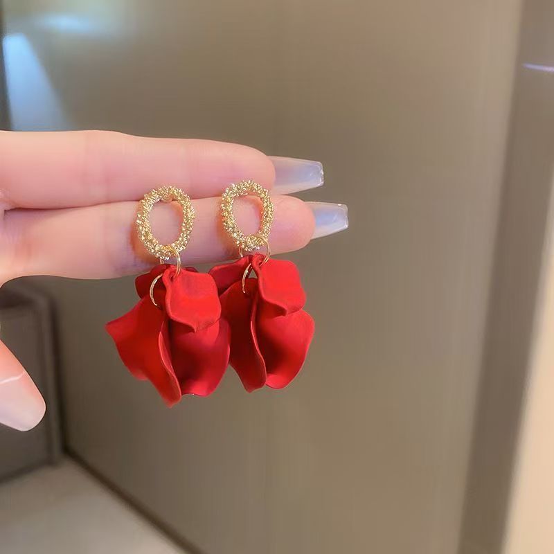 Petal Earrings Niche Design Advanced Cold Wind