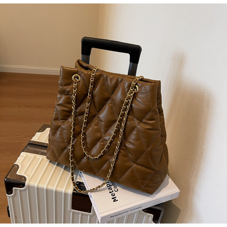 Trovya Texture Shoulder Bag